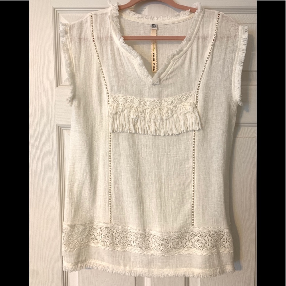 Uncle Frank sleeveless top